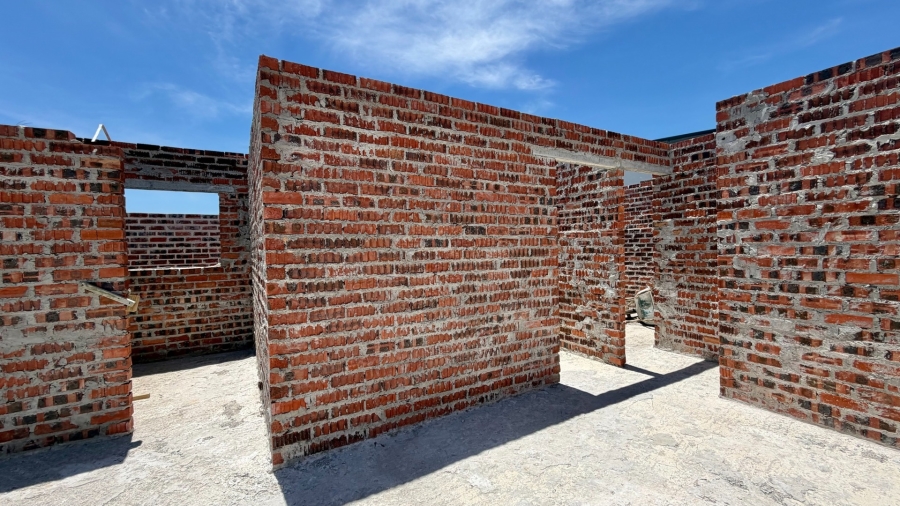 4 Bedroom Property for Sale in Mountainside Western Cape